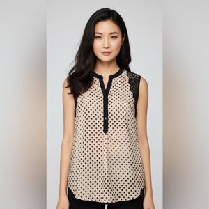 NWOT Sleeveless tunic top.